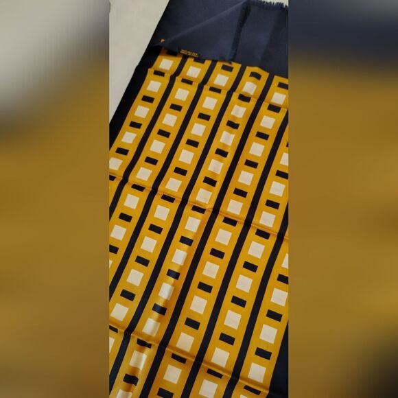 Laura Martino Long Fringe Vintage Silk Scarf Geometric Navy Blue & Gold - Picture 9 of 10